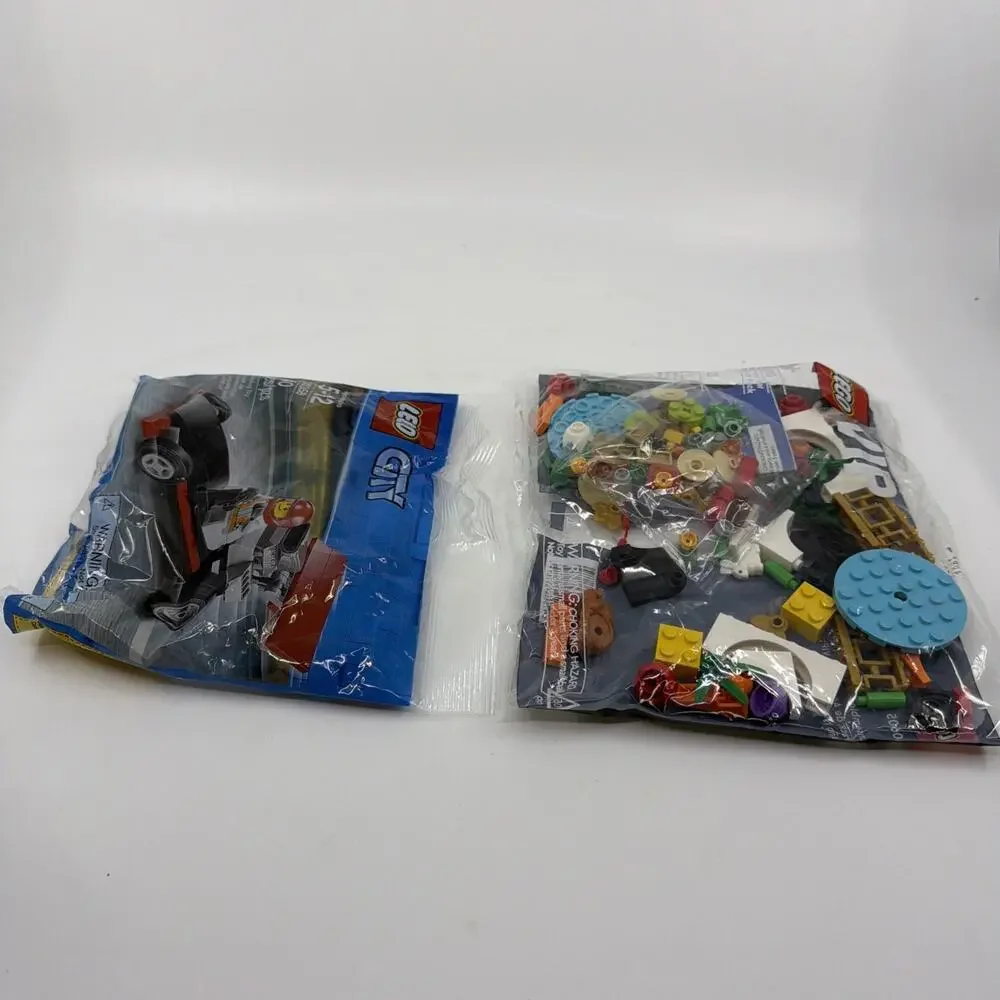 LEGO 40605 Lunar New Year VIP Add-On Pack & 30358 City Dragster Polybag Lot NIB